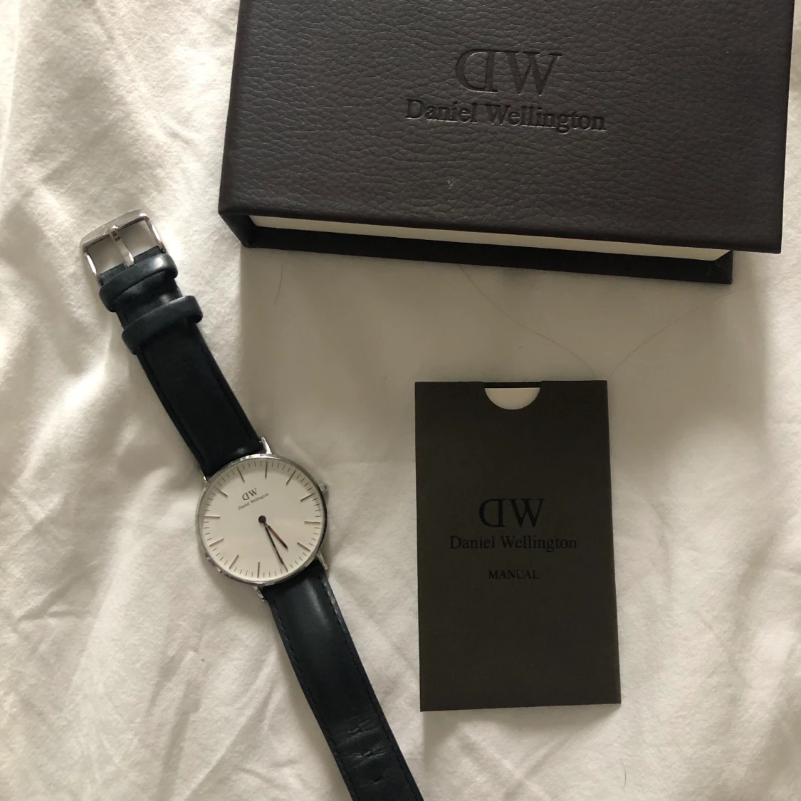 DANIEL WELLINGTON KLOCKA