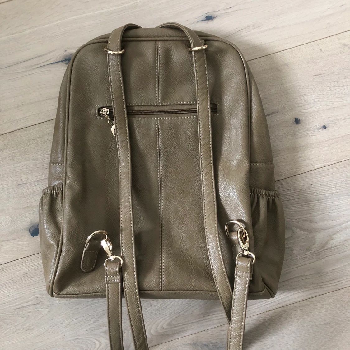 Faux backpack/bag - 90
