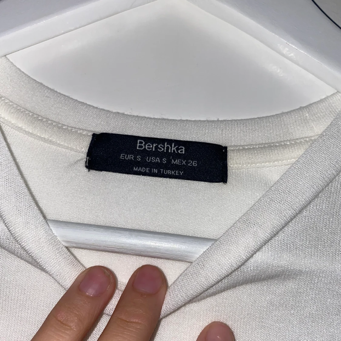 Vit tröja från Bershka - 91