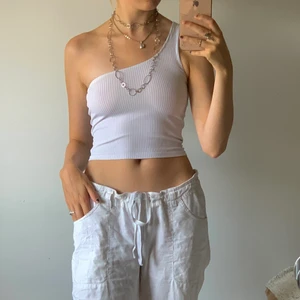 oneshoulder topp - söt topp!