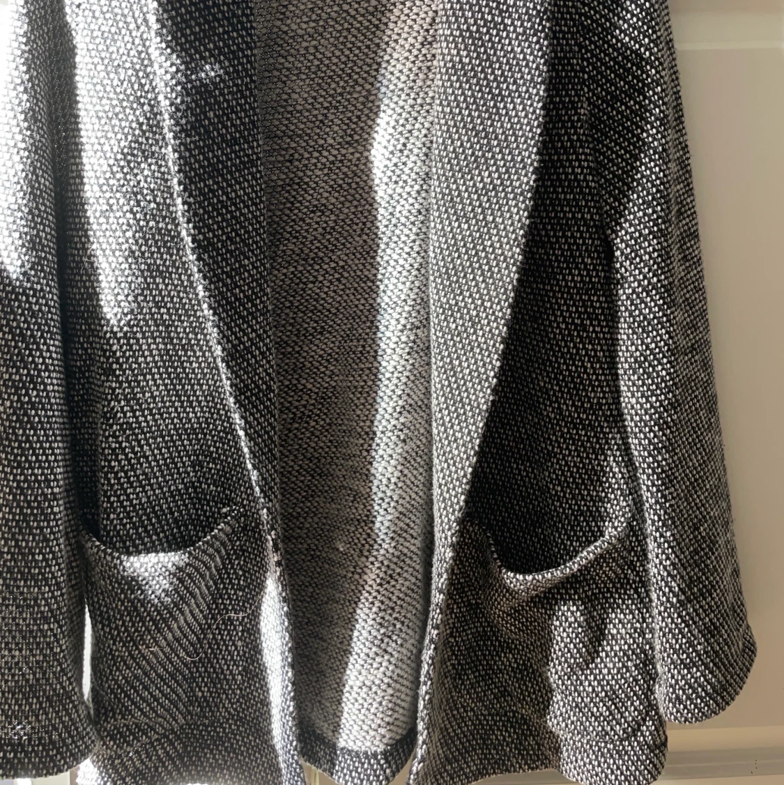 Stickad kavaj/kofta  - 90