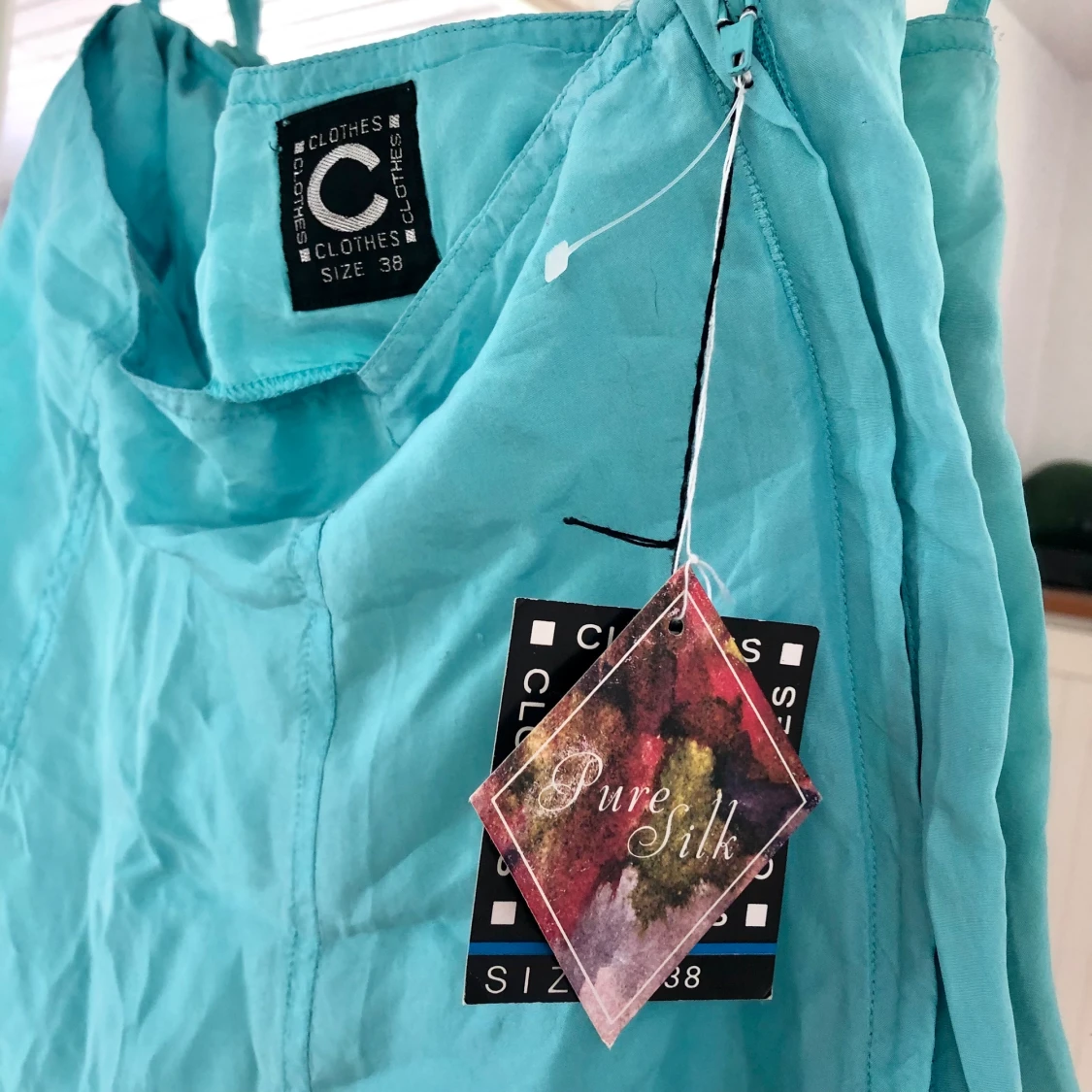 🪁NY🪁Siden kjol strl 38 - 91