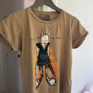Zara topp, strl M - Söt topp från Zara, fint skick, strl S-M 🐰🩶