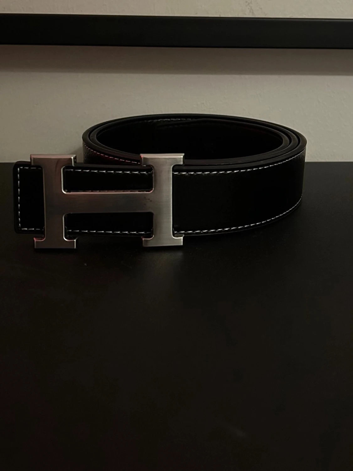 Bälte med H-spänne