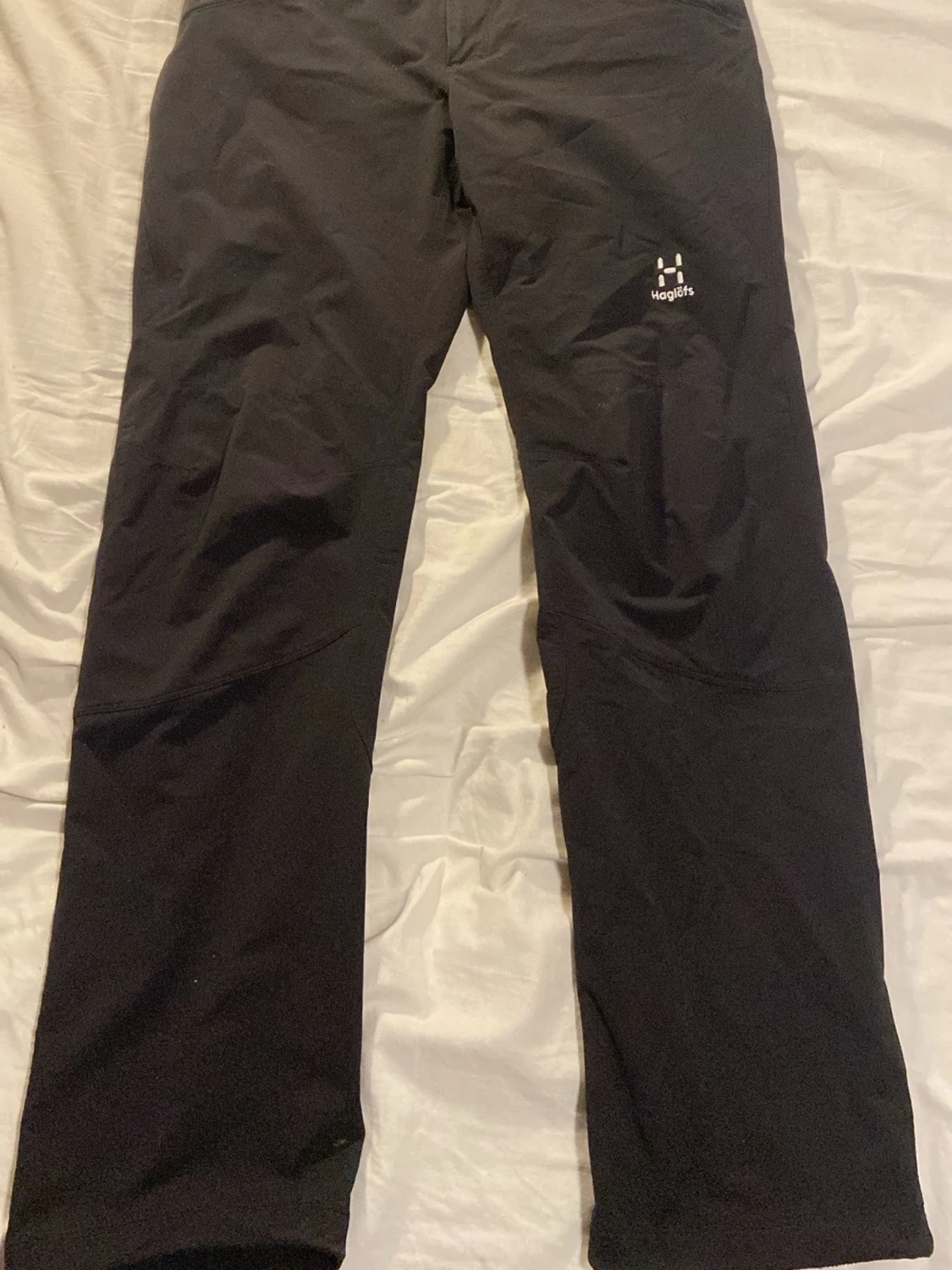 Svarta haglöfs byxor