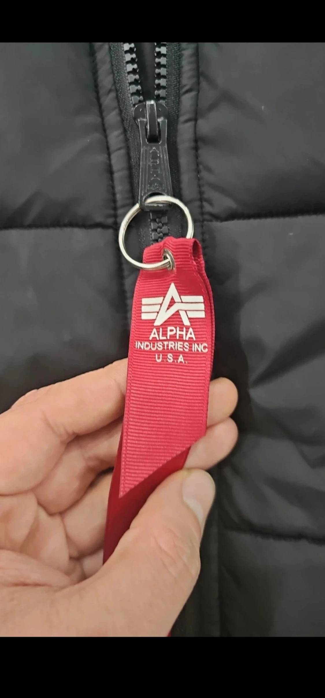Svart dunväst Alpha Industries M - 3
