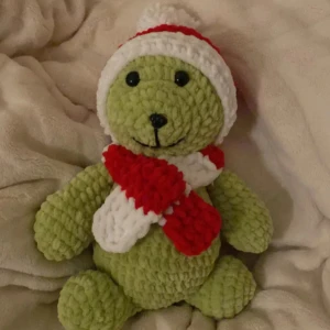 Supersöt handvirkad grinch  - Supersöt handvirkad grinch  