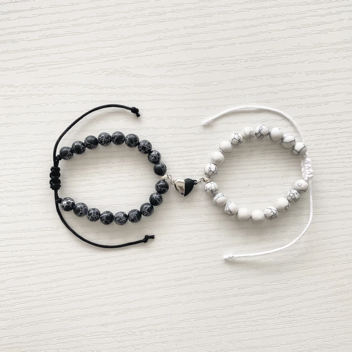 Par Armband 🖤🤍 Nytt armband görs vid varje köp! - 90