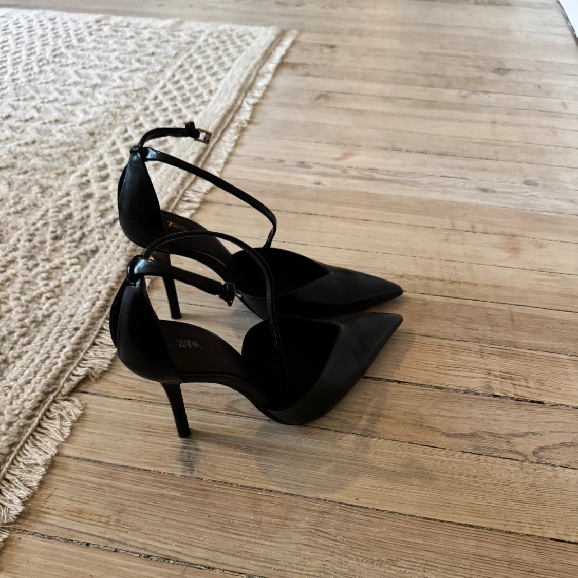 Kitten heels klackar - 3