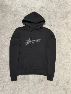 Saint Laurent star hoodie  - Saint Laurent star hoodie, storlek S brand new med tags, vid funderingar hör av er. 