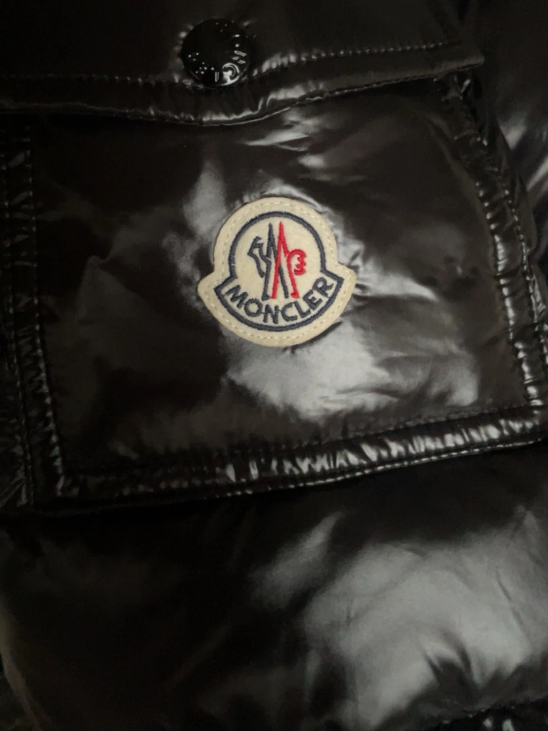 Svart pufferjacka från Moncler - 2