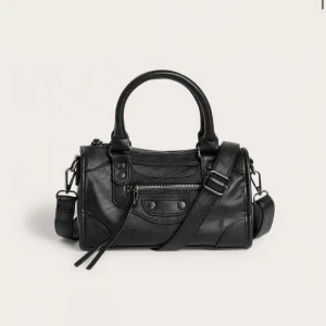 väska - Pris kan diskuteras vid Snabb affär😊