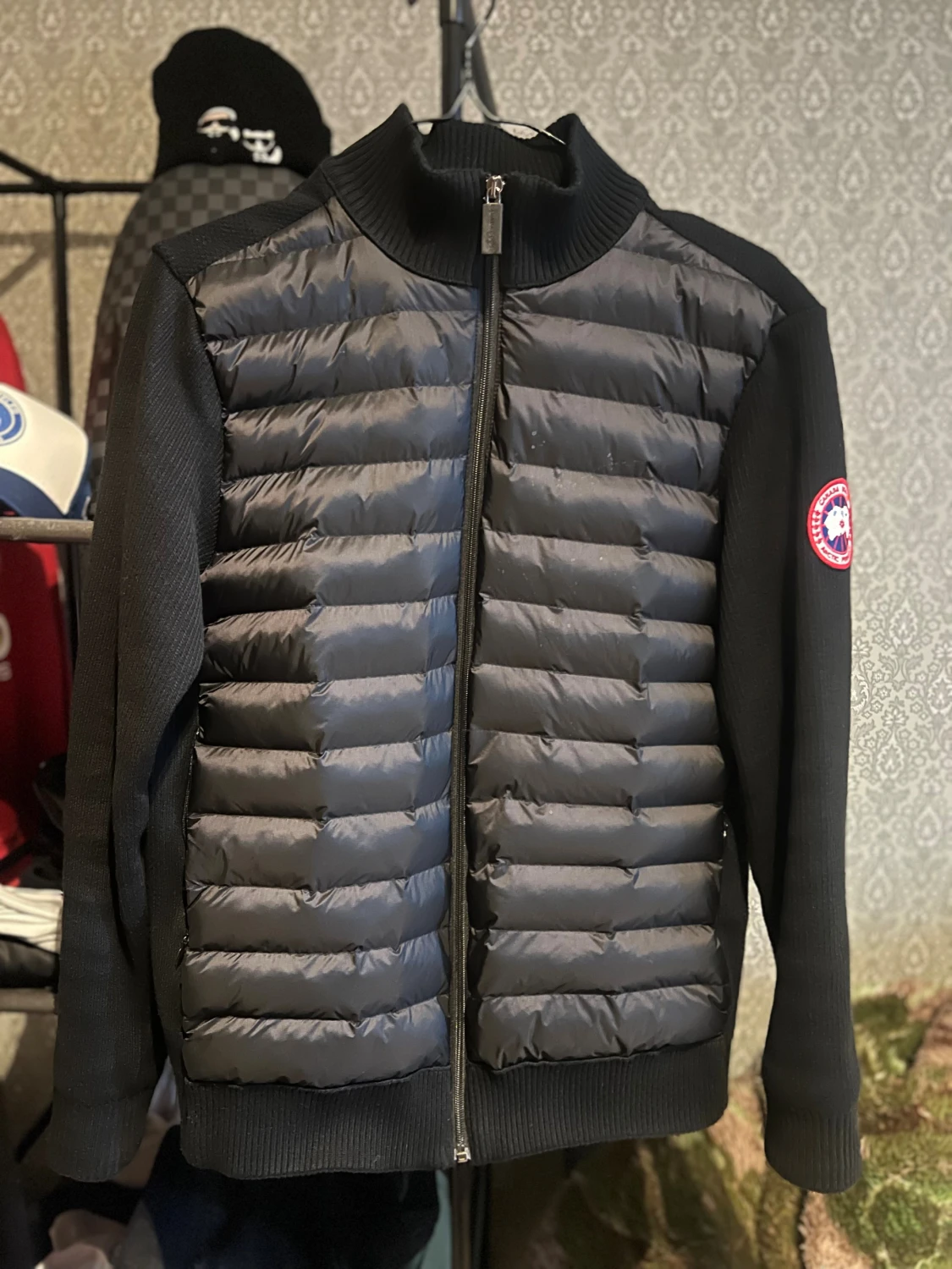 Svart HyBridge Knit Jacka från Canada Goose - 1