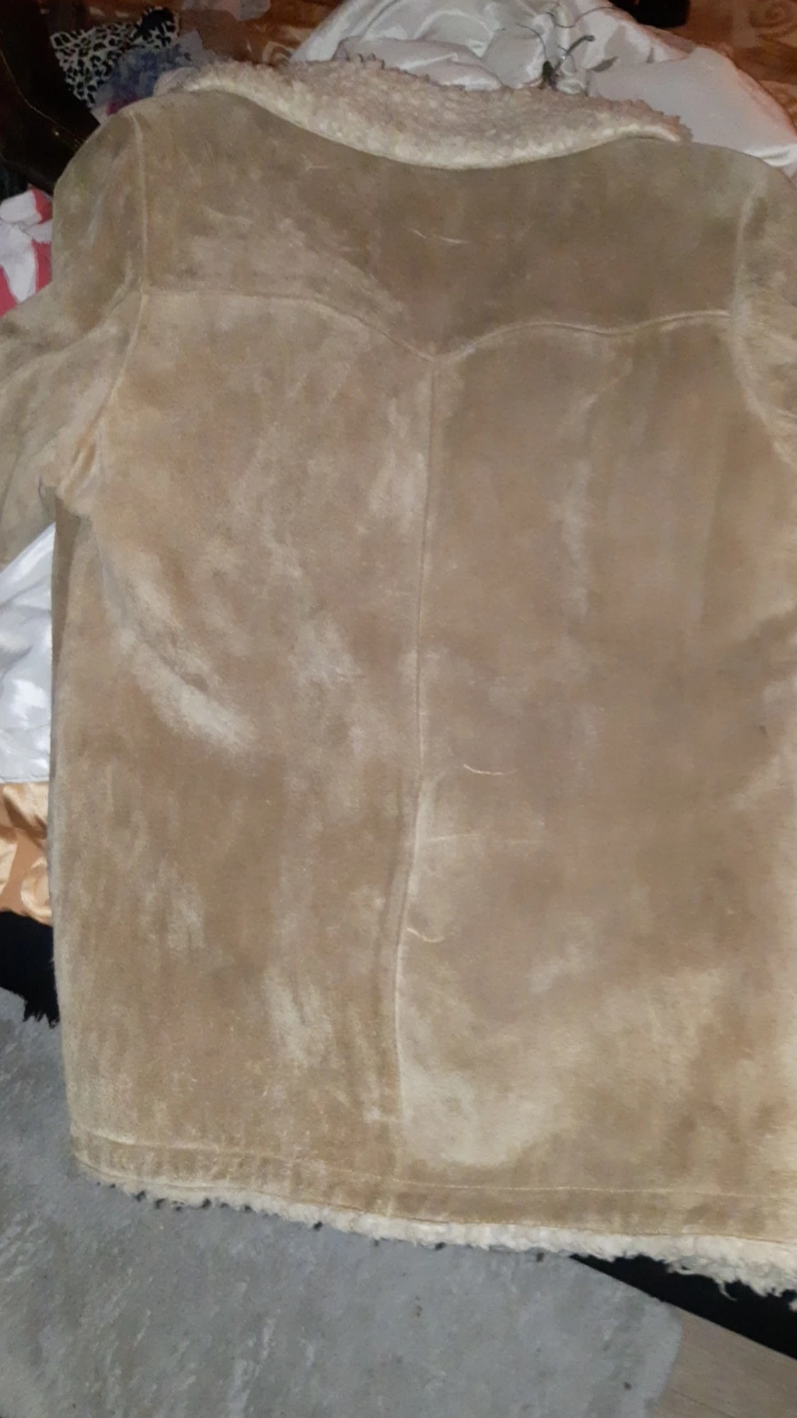 Beige pälsjacka från Petroff, strl 46 - 4