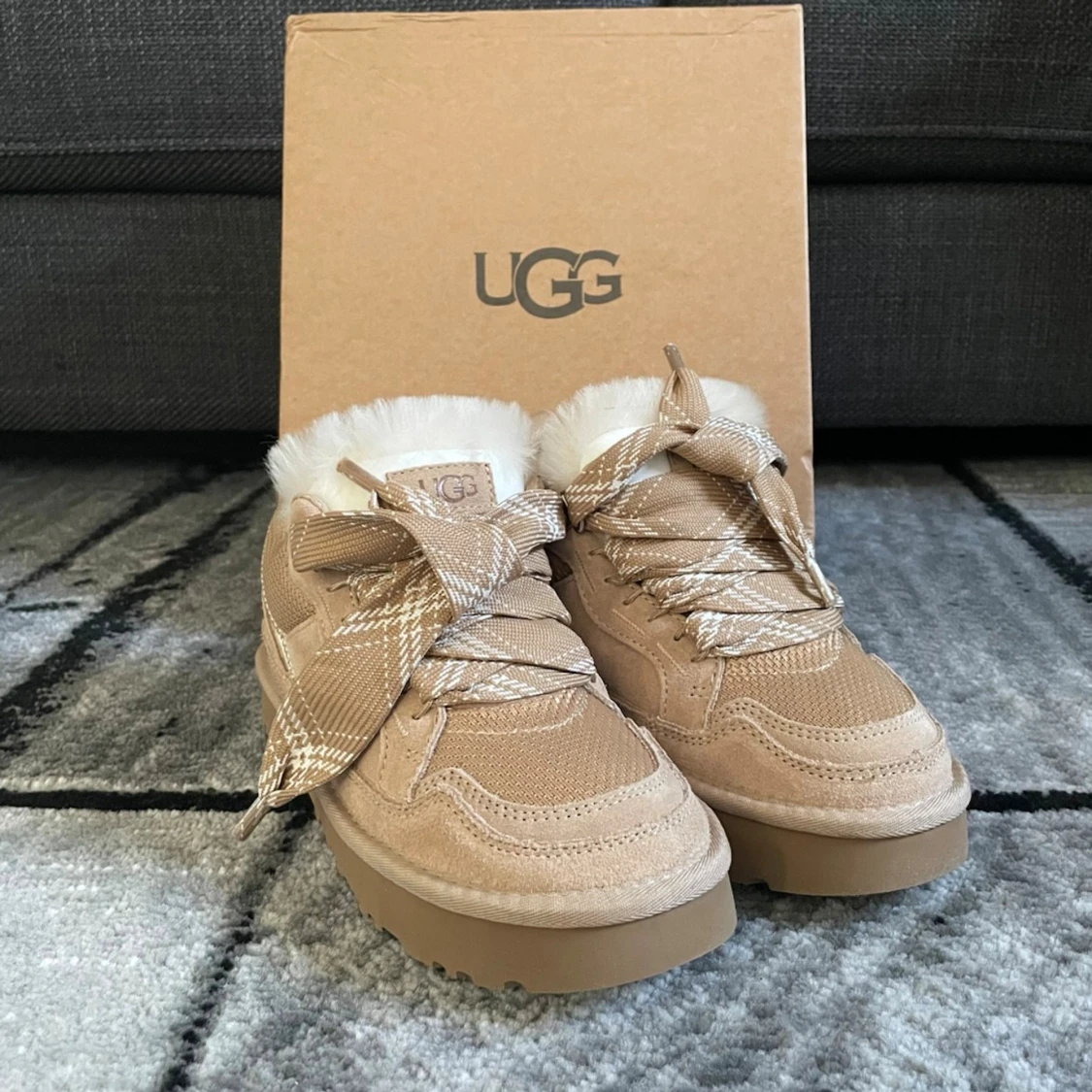 UGG Lowmel Sand Skor