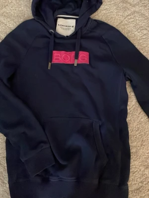 Mörk blå hoodie från Björn Borg  - Jätte fint skick storlek S knappt använd 🌺💐