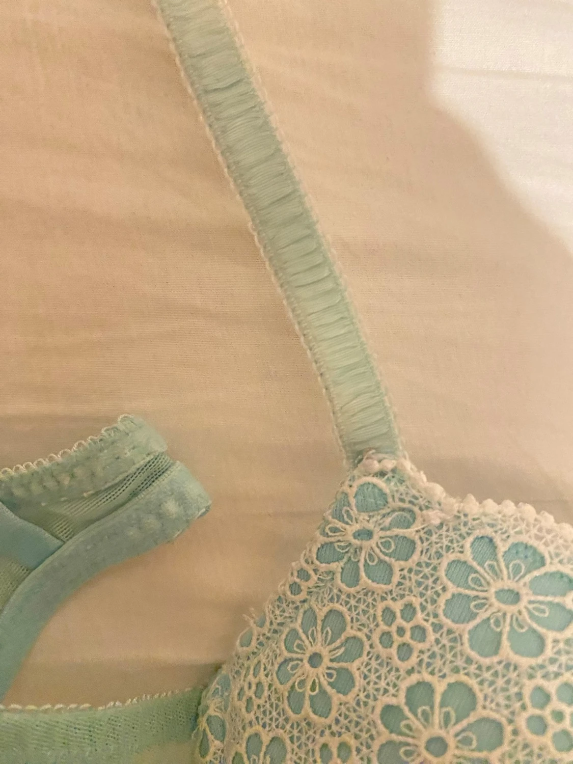 Blå blommig spets-bh från H&M - 2