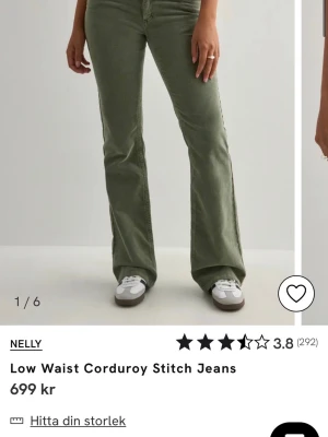 Gröna manchesterbyxor från Nelly - Helt nya endast testade och tvättade. Säljer då jag inte passade dem.