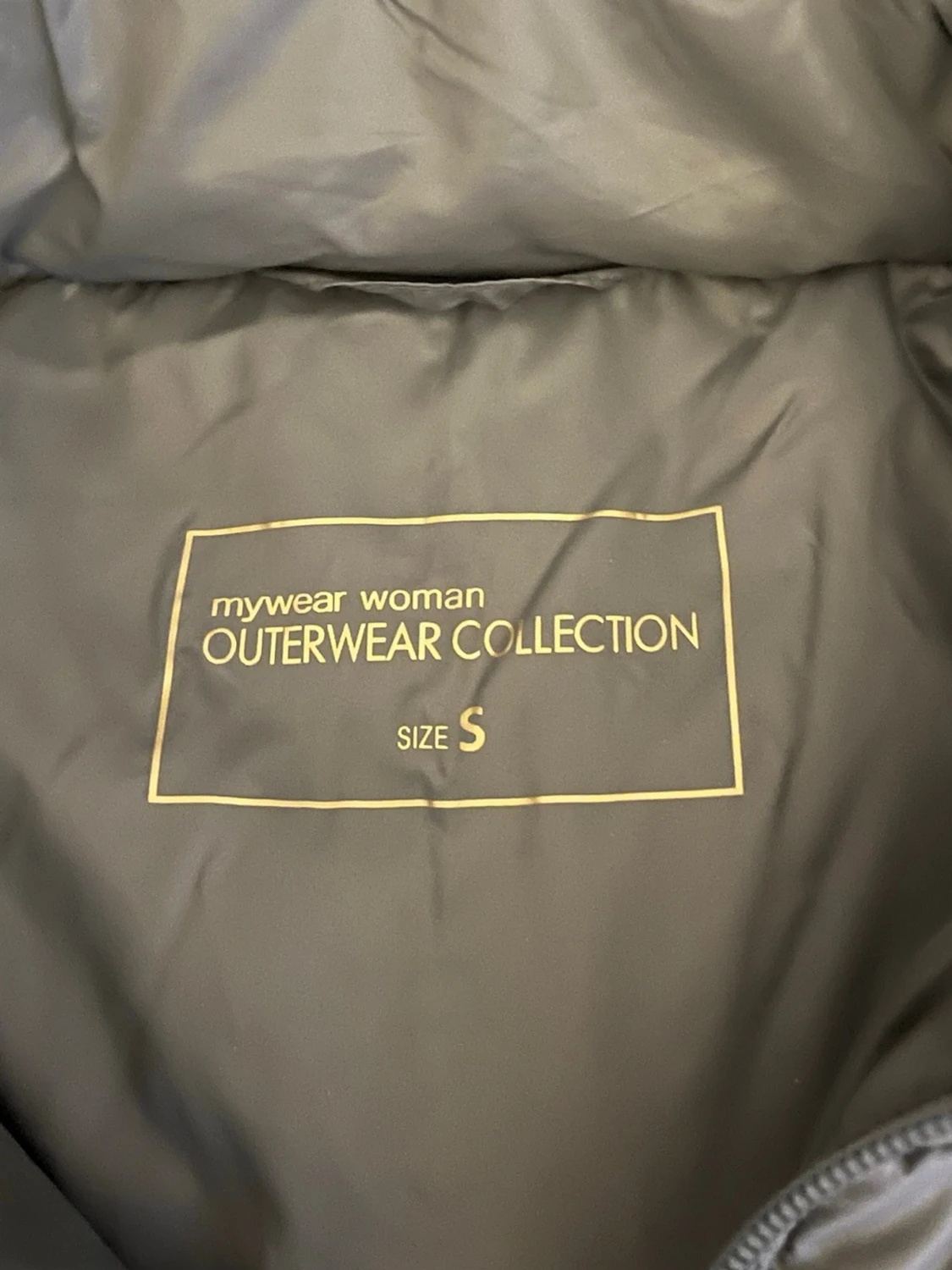 Grön pufferjacka med dragkedja - 2