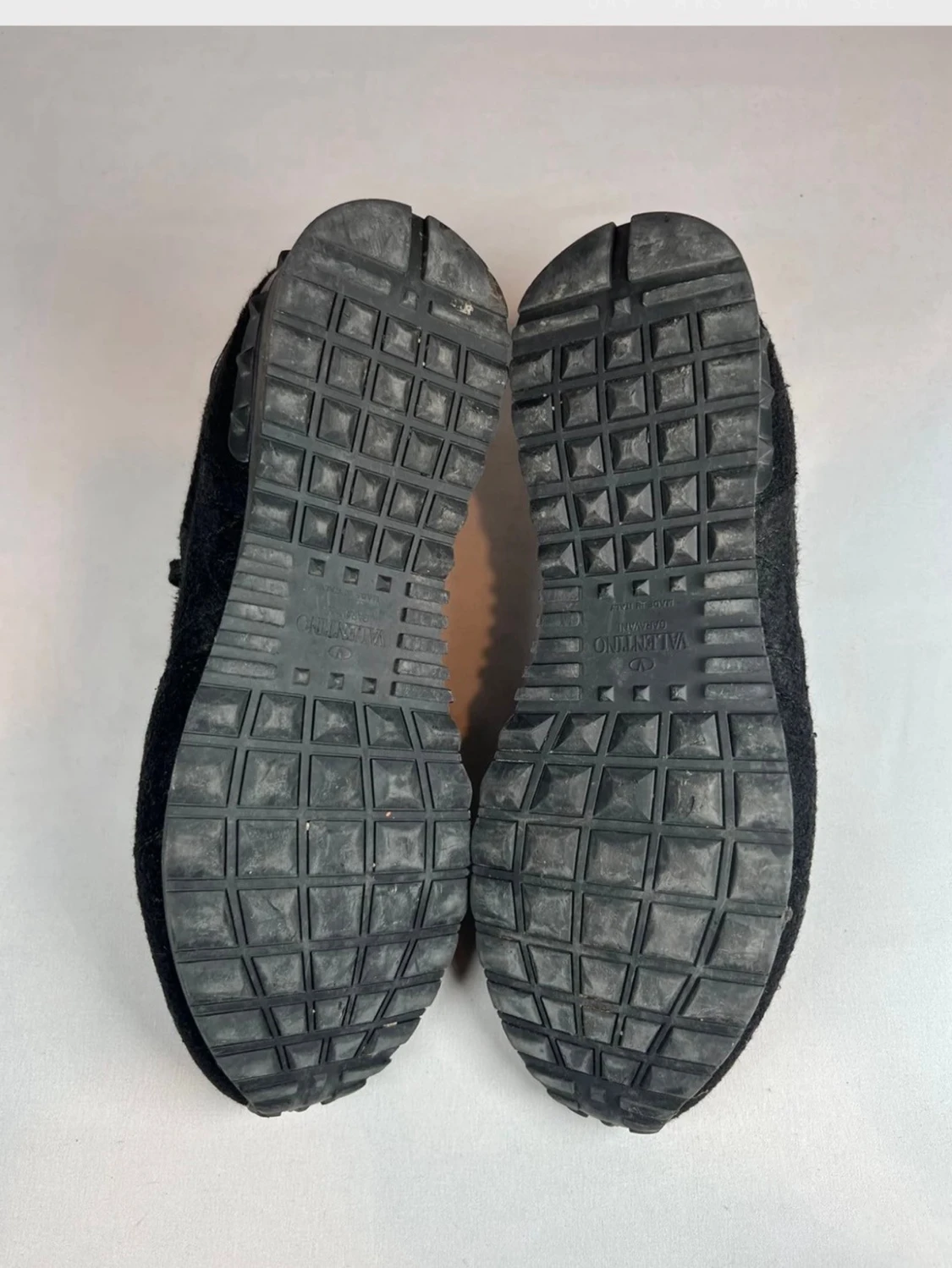 Valentino Garavani svarta sneakers - 3