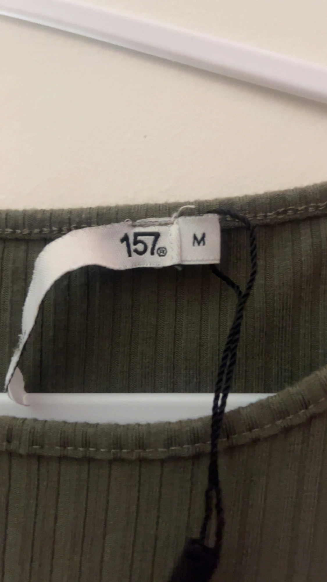 Ribbad grön långklänning från 157 - 1