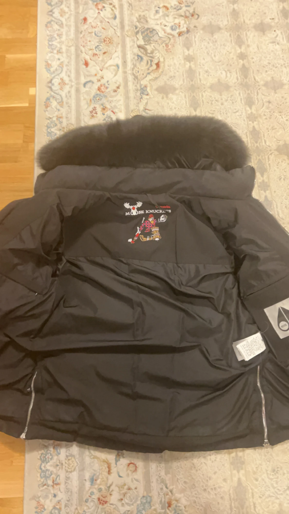 Svart Moose Knuckles dunjacka med päls - 2