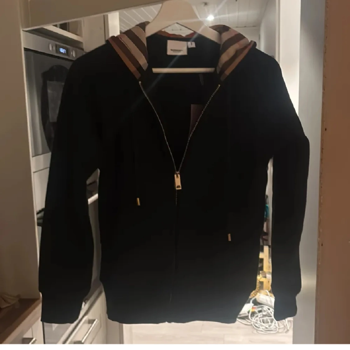 Burberry hoodie - 2