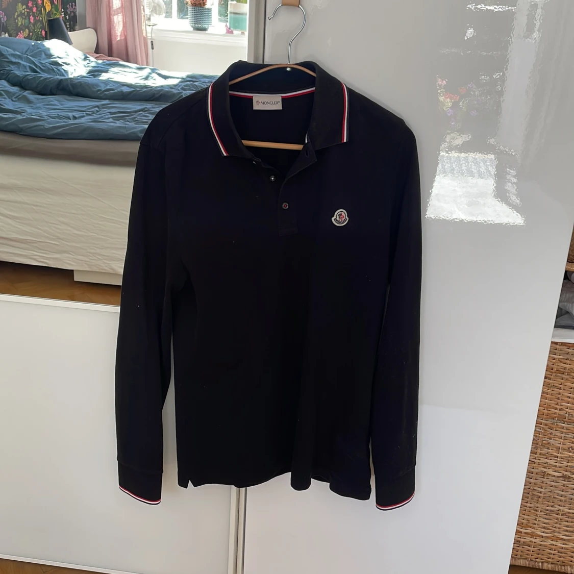 Riktigt fet långärmad moncler tröja! Swae Lee aproved✅