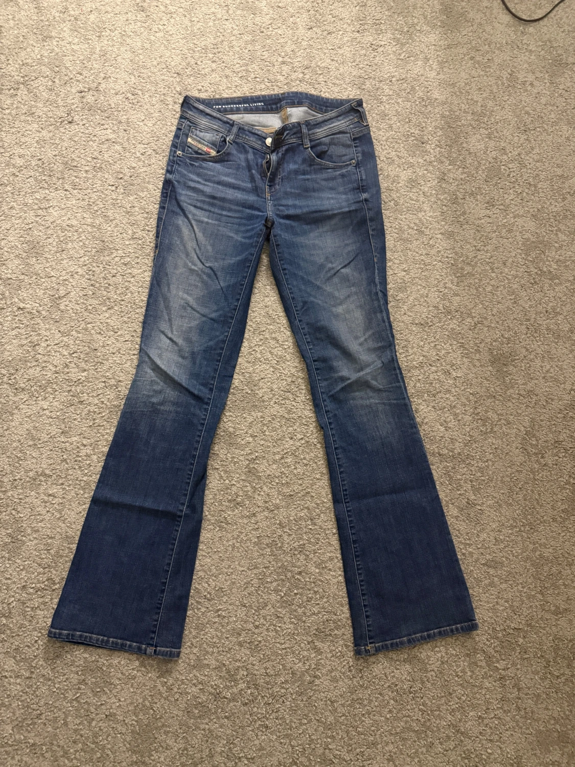 Blå bootcut jeans från Diesel - 1