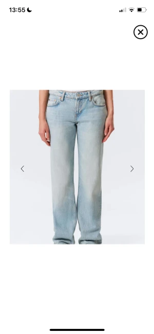 Weekday jeans - Säljer dessa jätte snygga weekday jeansen pågrund av att de inte passa. De är i storlek W25 L34💕