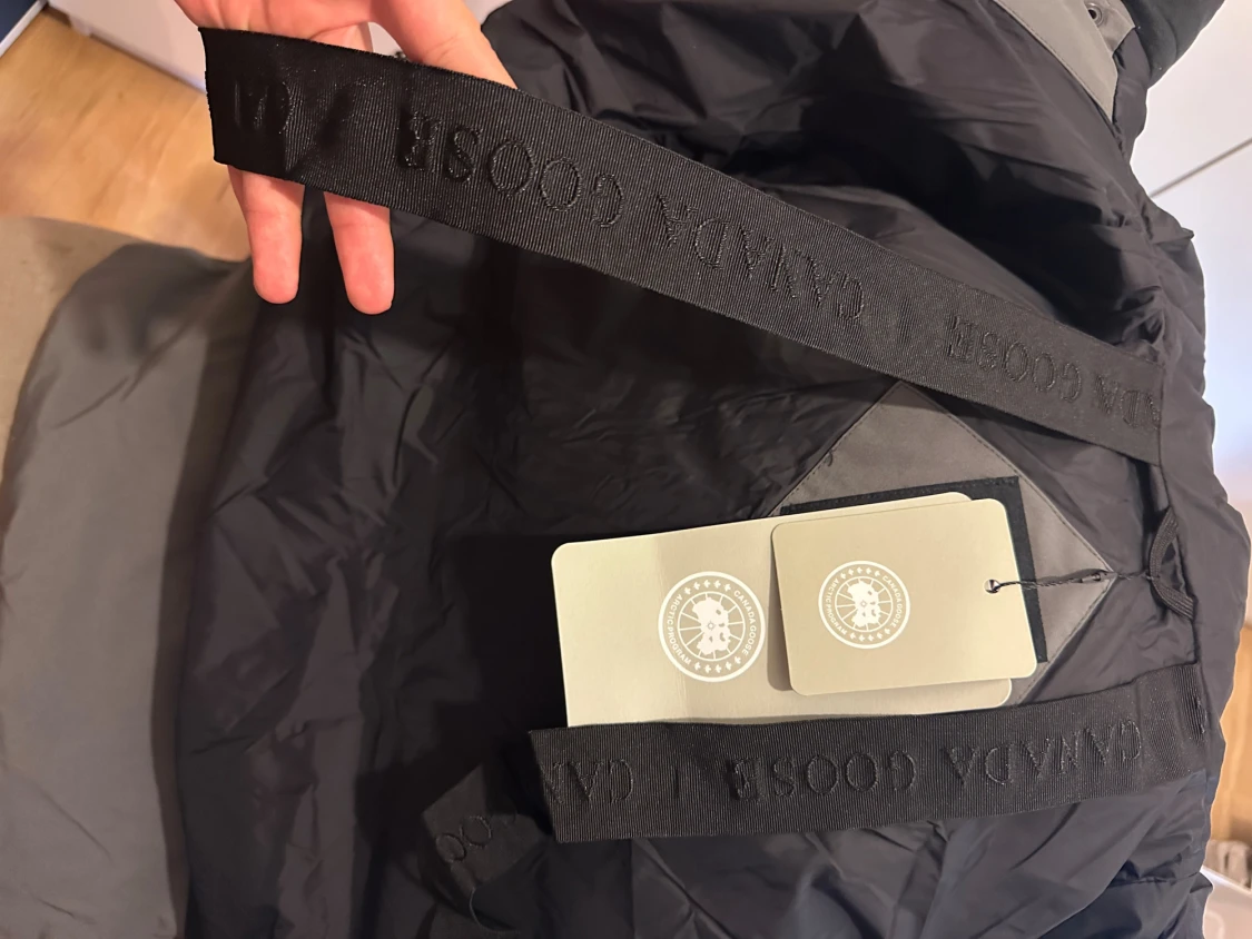 Canada Goose MacMillan  - 4