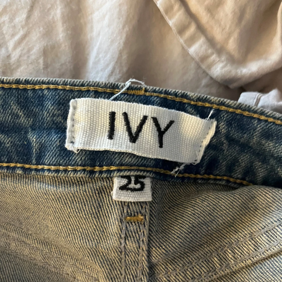 Blå wide jeans från IVY, storlek 25 - 1