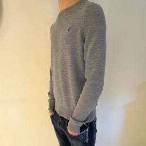 Morris Tröja  - Hej! Säljer en Morris Tröja 100% merinoull | Storlek XS | Skick 9/10! Hör av er vid eventuella frågor🤝