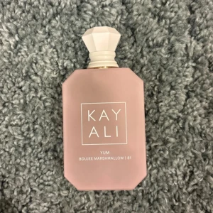 Kayali Yum Boujee Marshmallow 100 ml - Helt ny, oöppnad💓 100 ml, så stor förpackning 