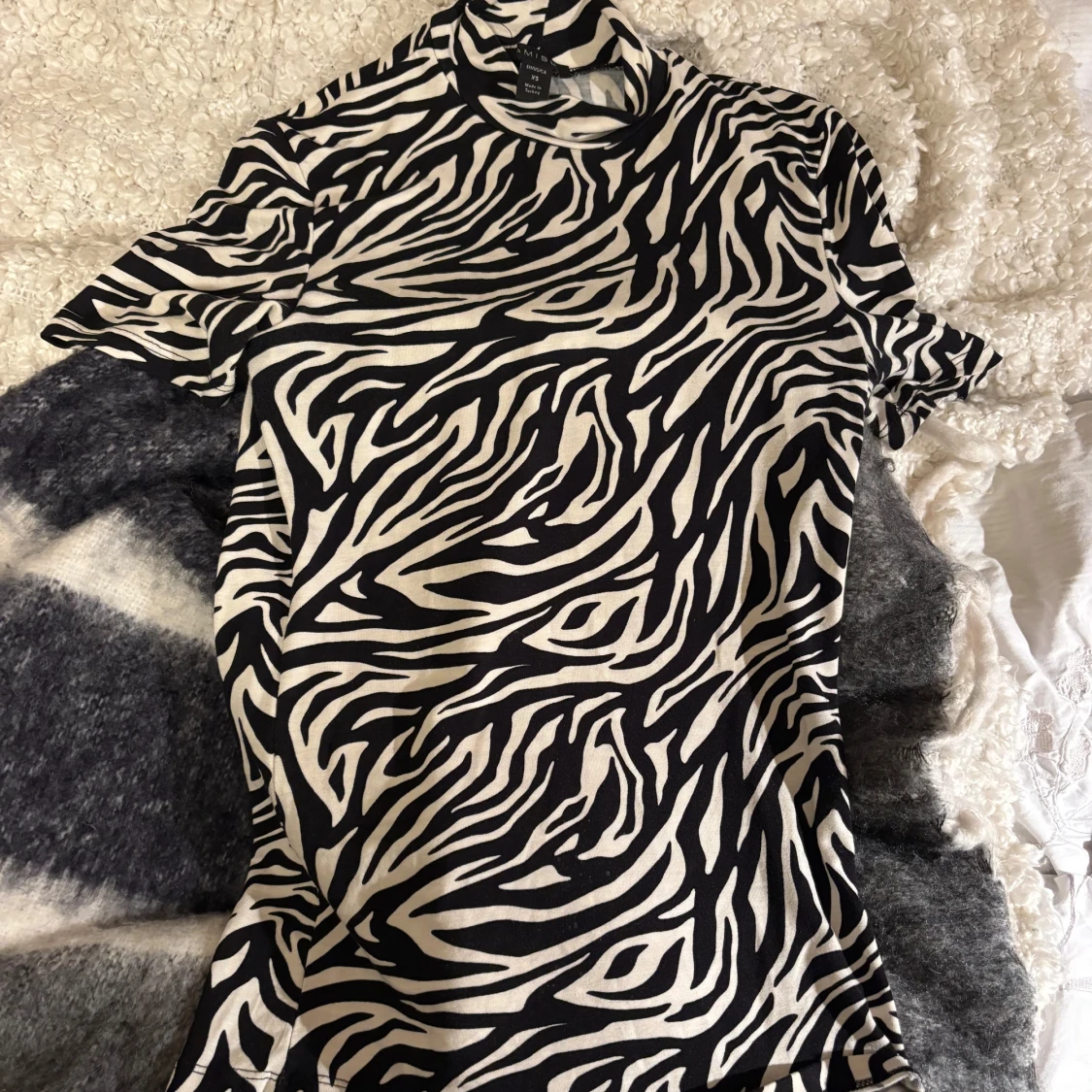 Zebramönstrad topp  - 1