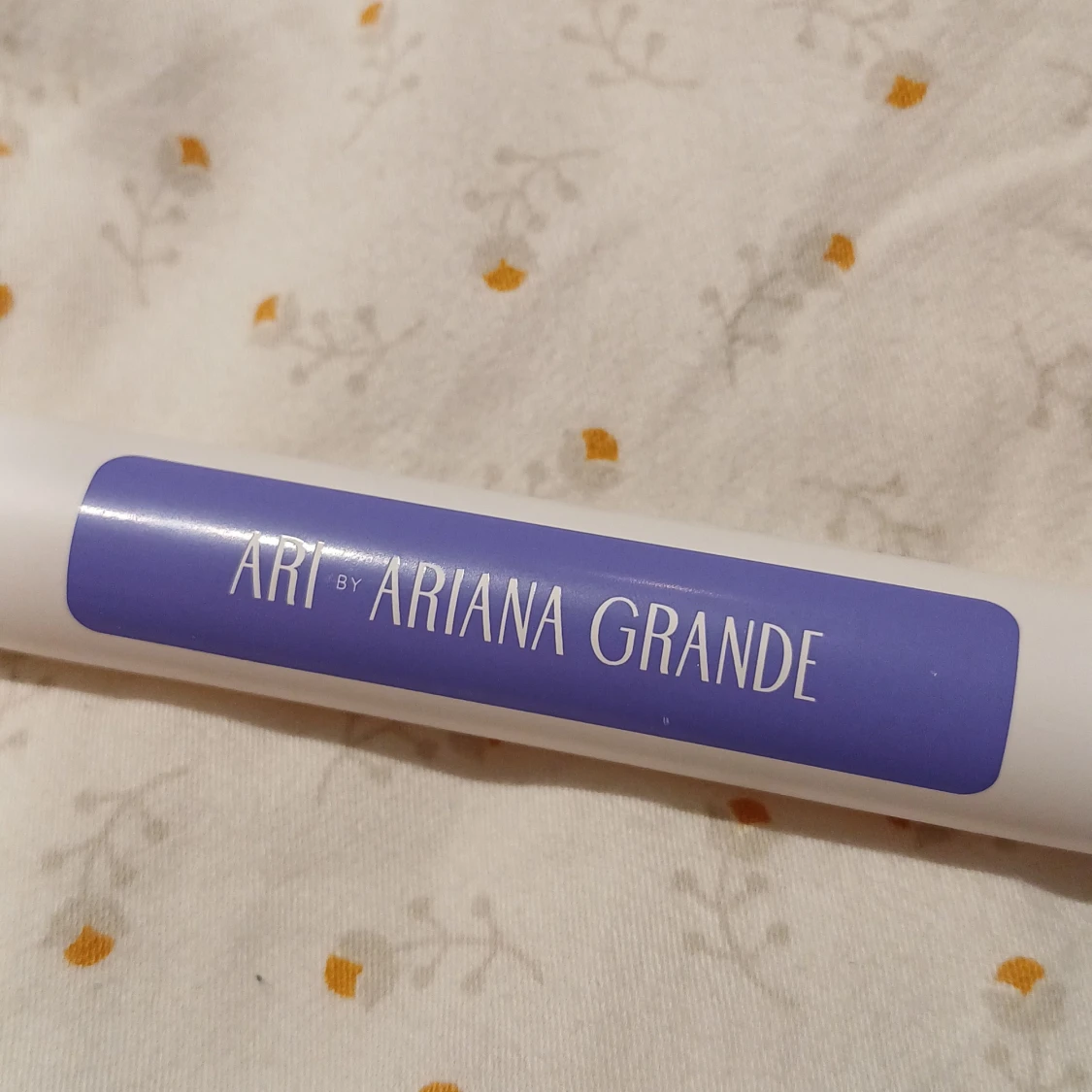 10ml Travel Size Ariana Grande Ari Parfym - 3
