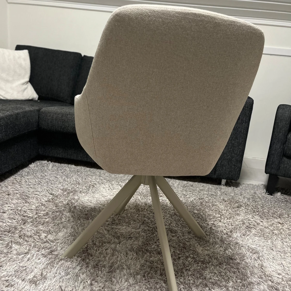 Matstol ROSTRUP vrid beige tyg  - 1