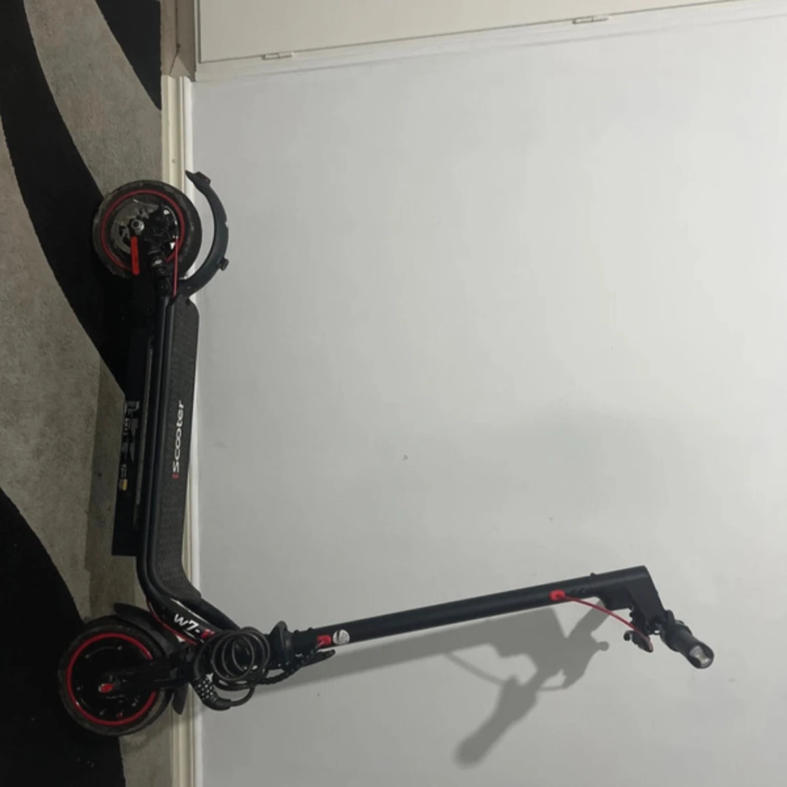 iScooter elektrisk sparkcykel