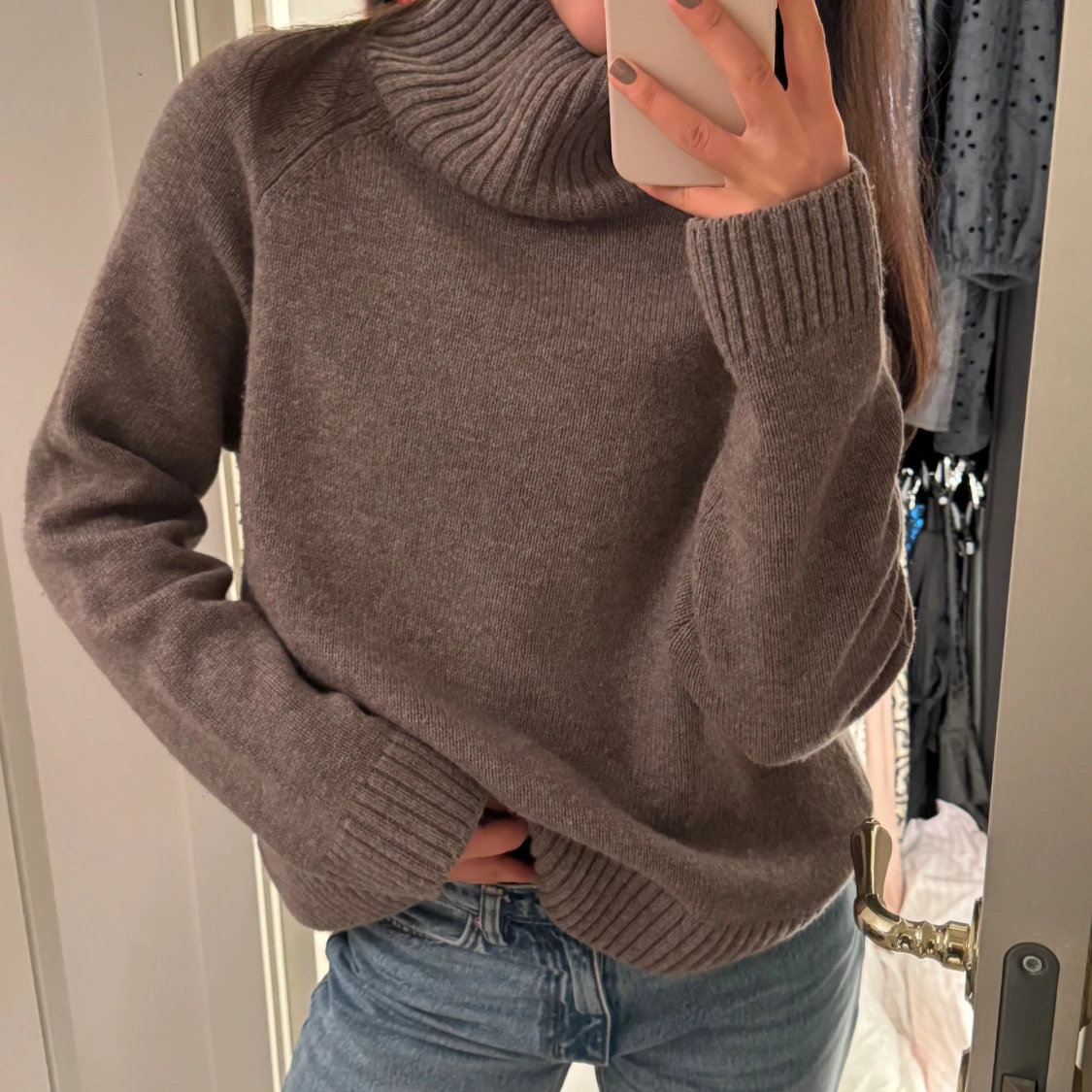 Brun polotröja från Wera - 2