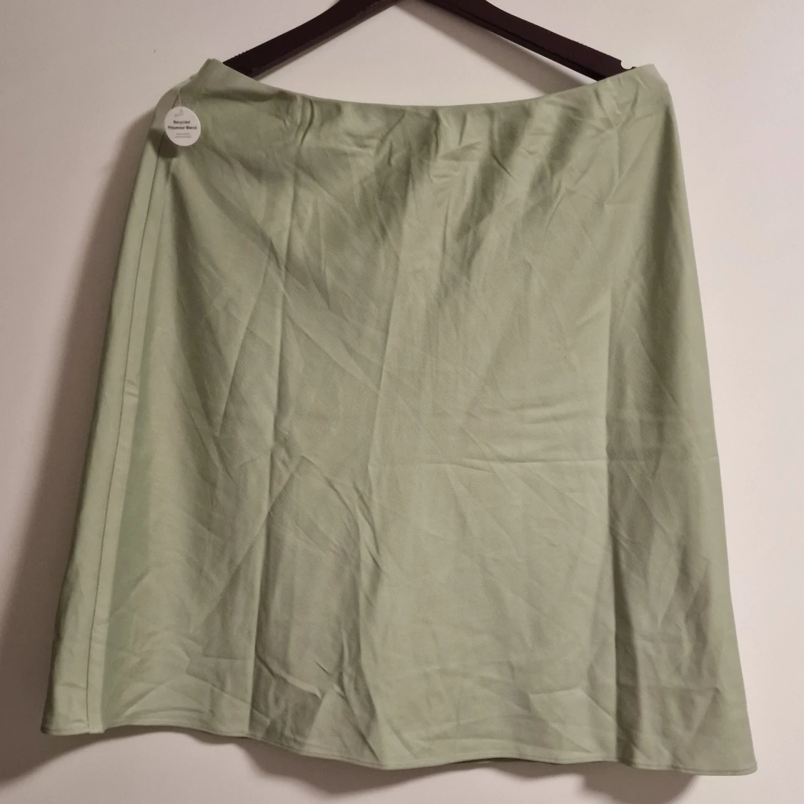 Ljusgrön kjol från Lindex - 1