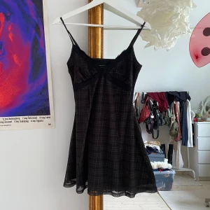 Urban Outfitters mesh klänning - Såld