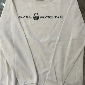 Sail Racing tröja - Den är storlek S. Använd endast två gånger. 