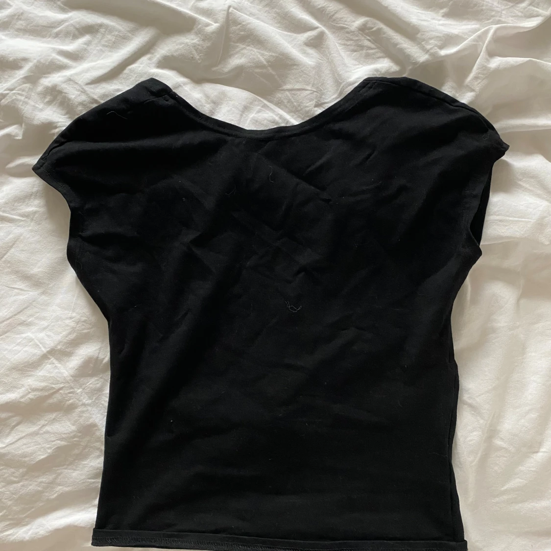 Svart topp med öppen rygg - 2