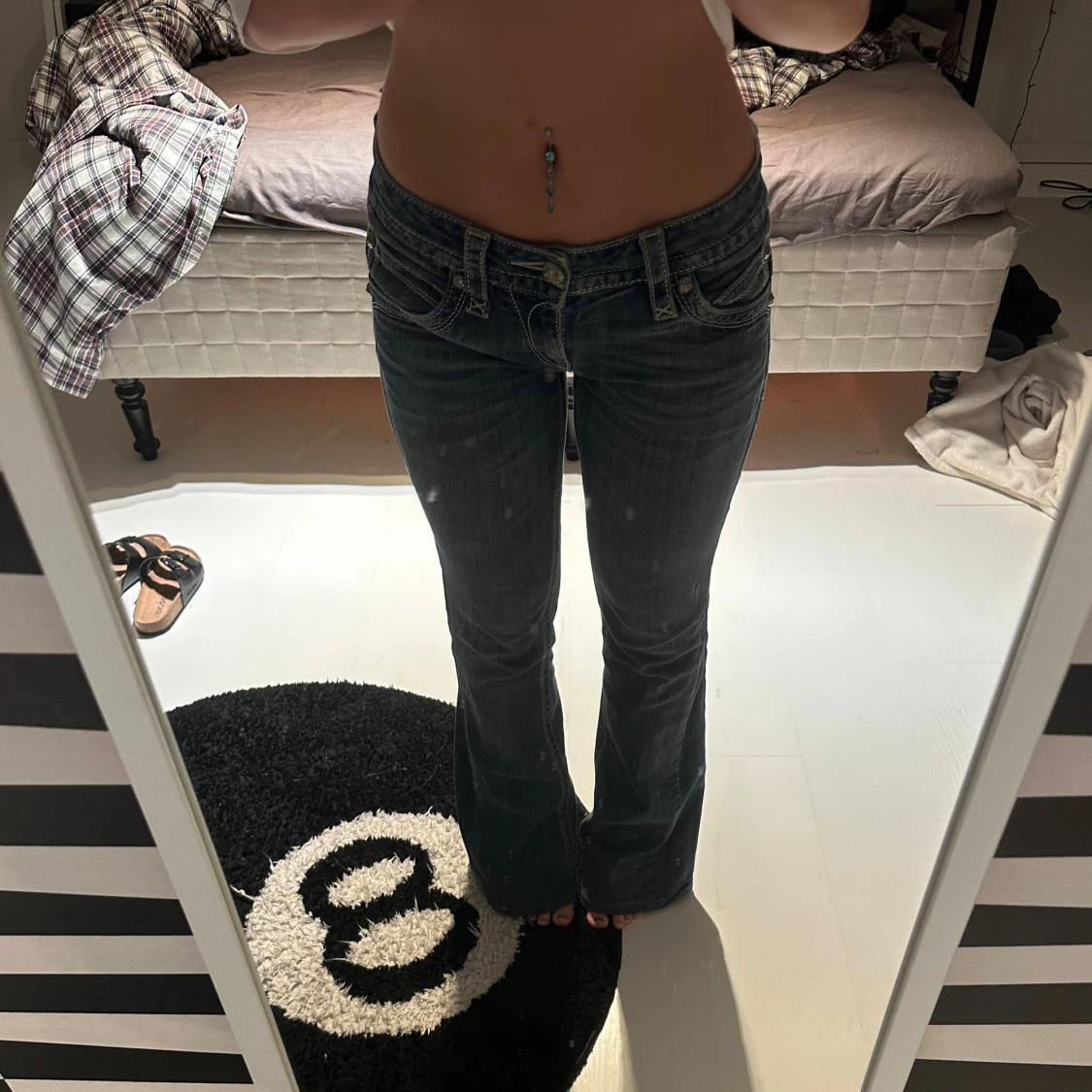 Mörkblåa bootcut jeans från Rock Revival