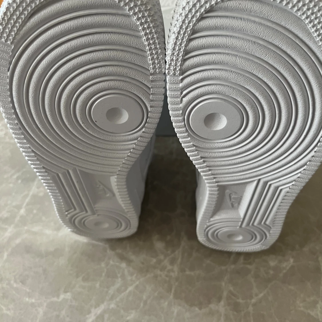 Nike Air Force 1 helvita sneakers - 2