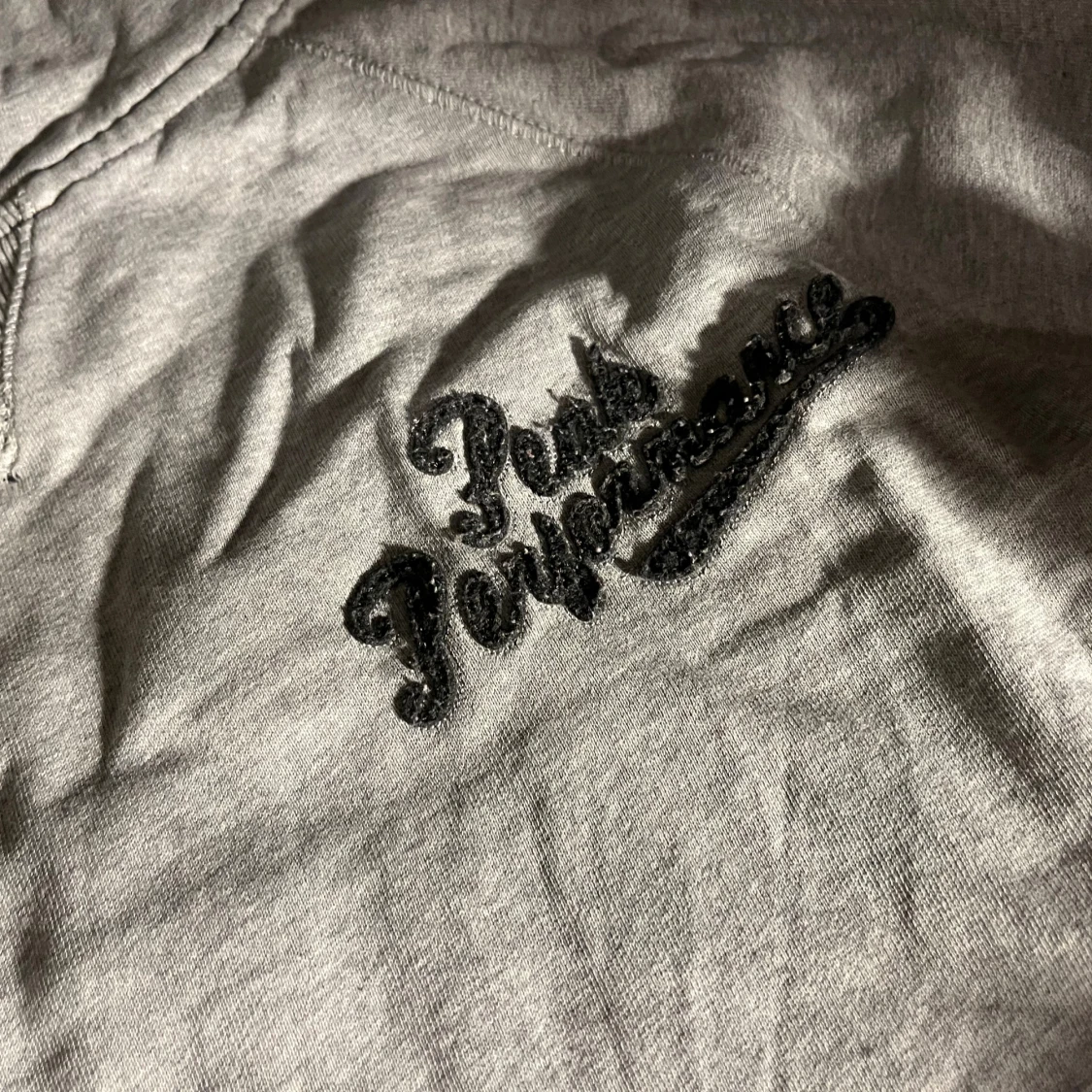 Grå vintage hoodie från Peak Performance - 2