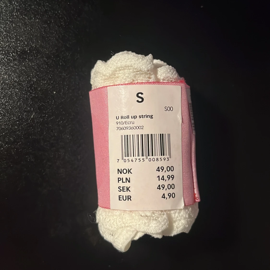 Vit string från Cubus - 1