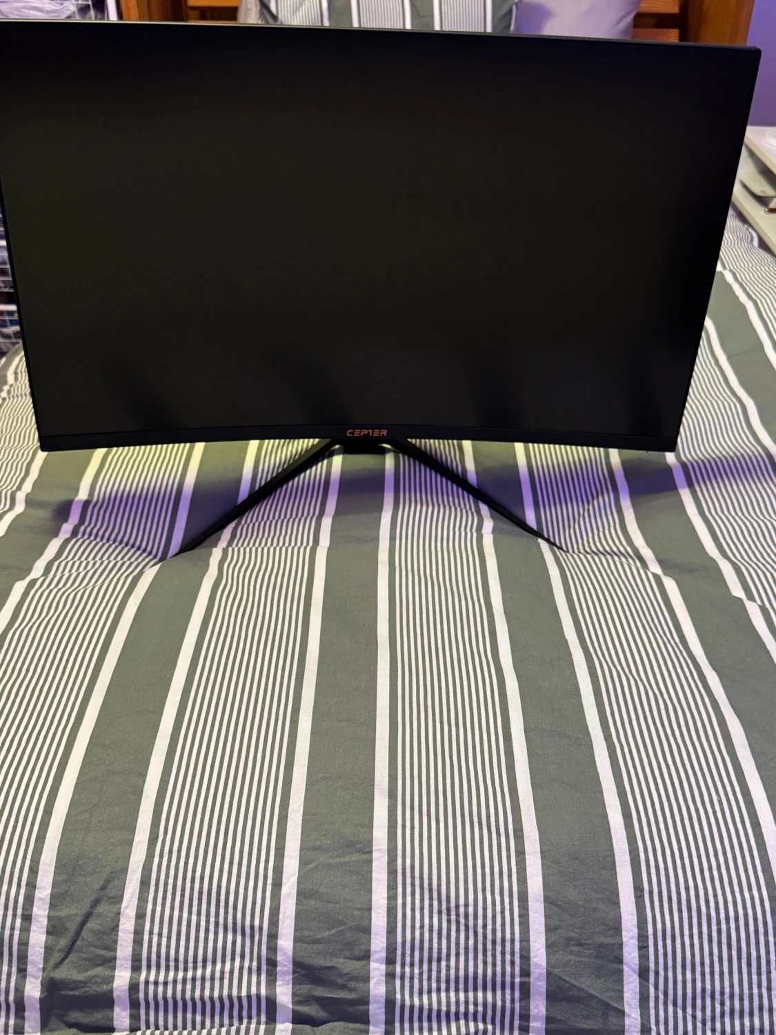 Cepter Curved Monitor