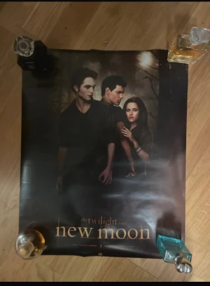 Twilight poster/affish - Höjd 50cm bredd 40cm.  TAR GÄRNA EMOT PRISFÖRSLAG 