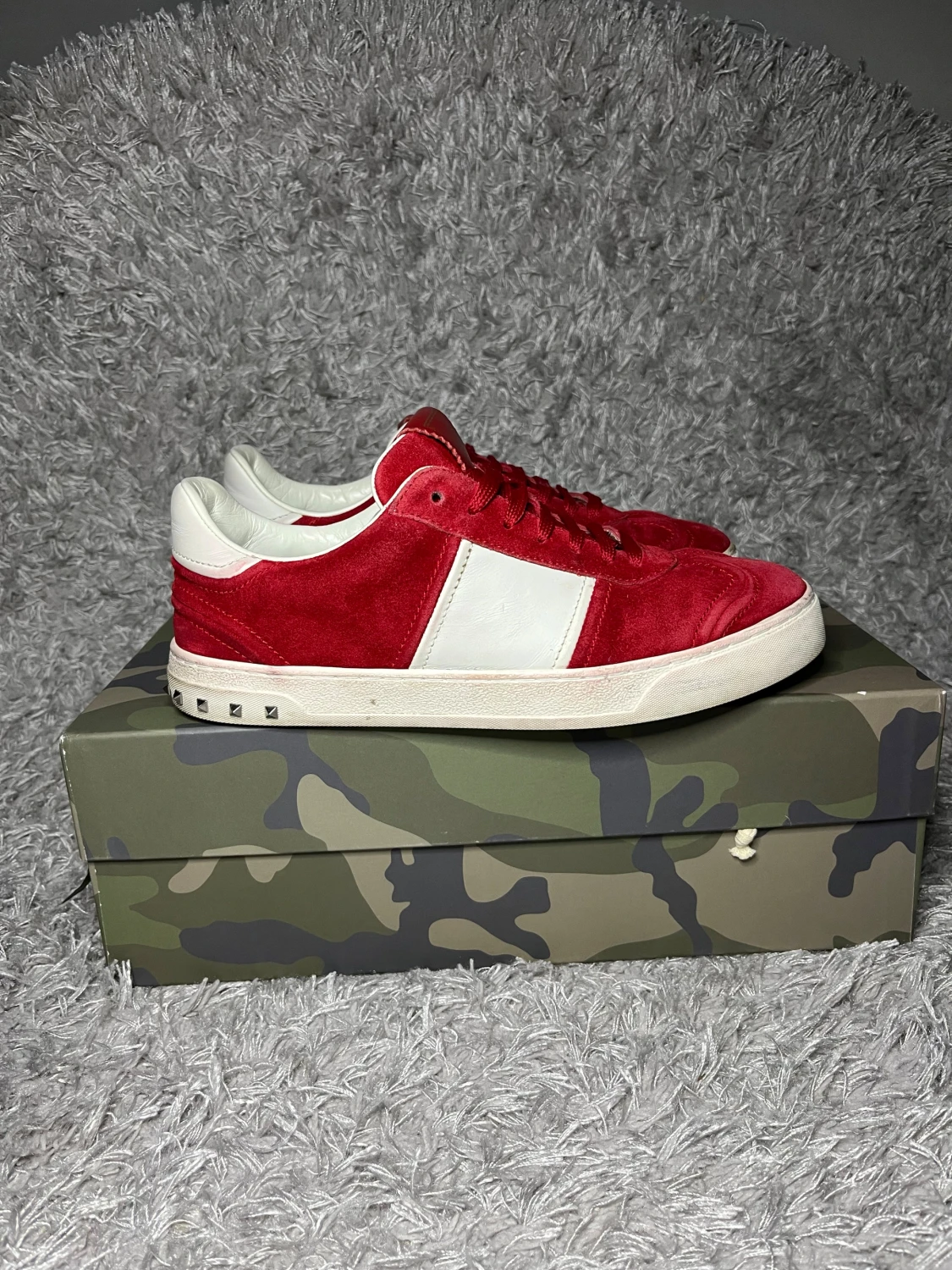 Valentino Flycrew röda 